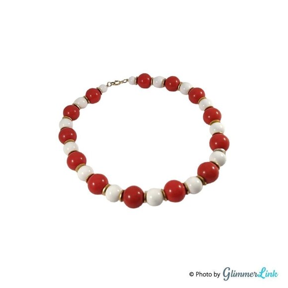 Vintage Red White & Gold Tone Lucite Beaded Necklace - Picture 5 of 11